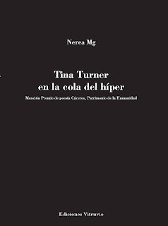 Tina Turner en la cola del híper, de Nerea Mg
